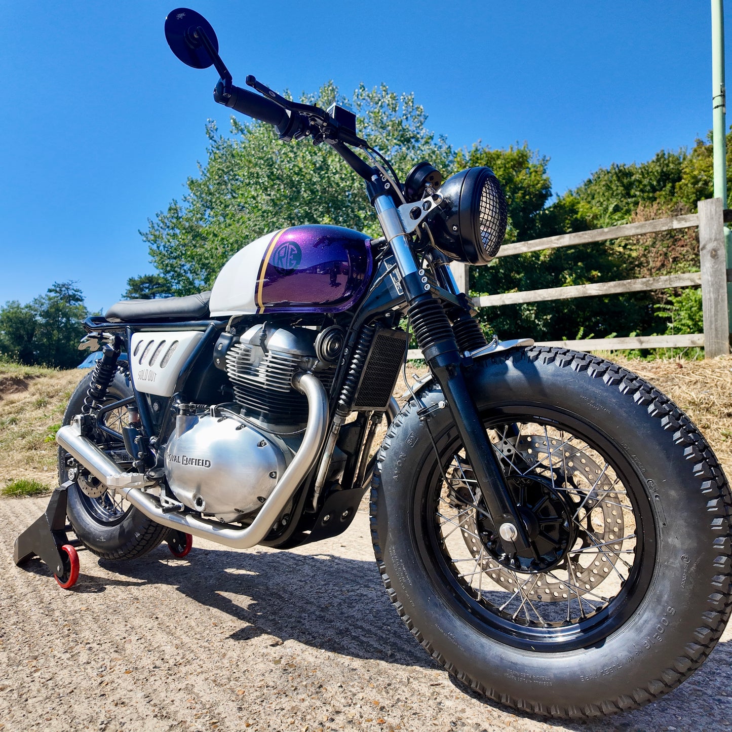 Royal Enfield Interceptor Brat